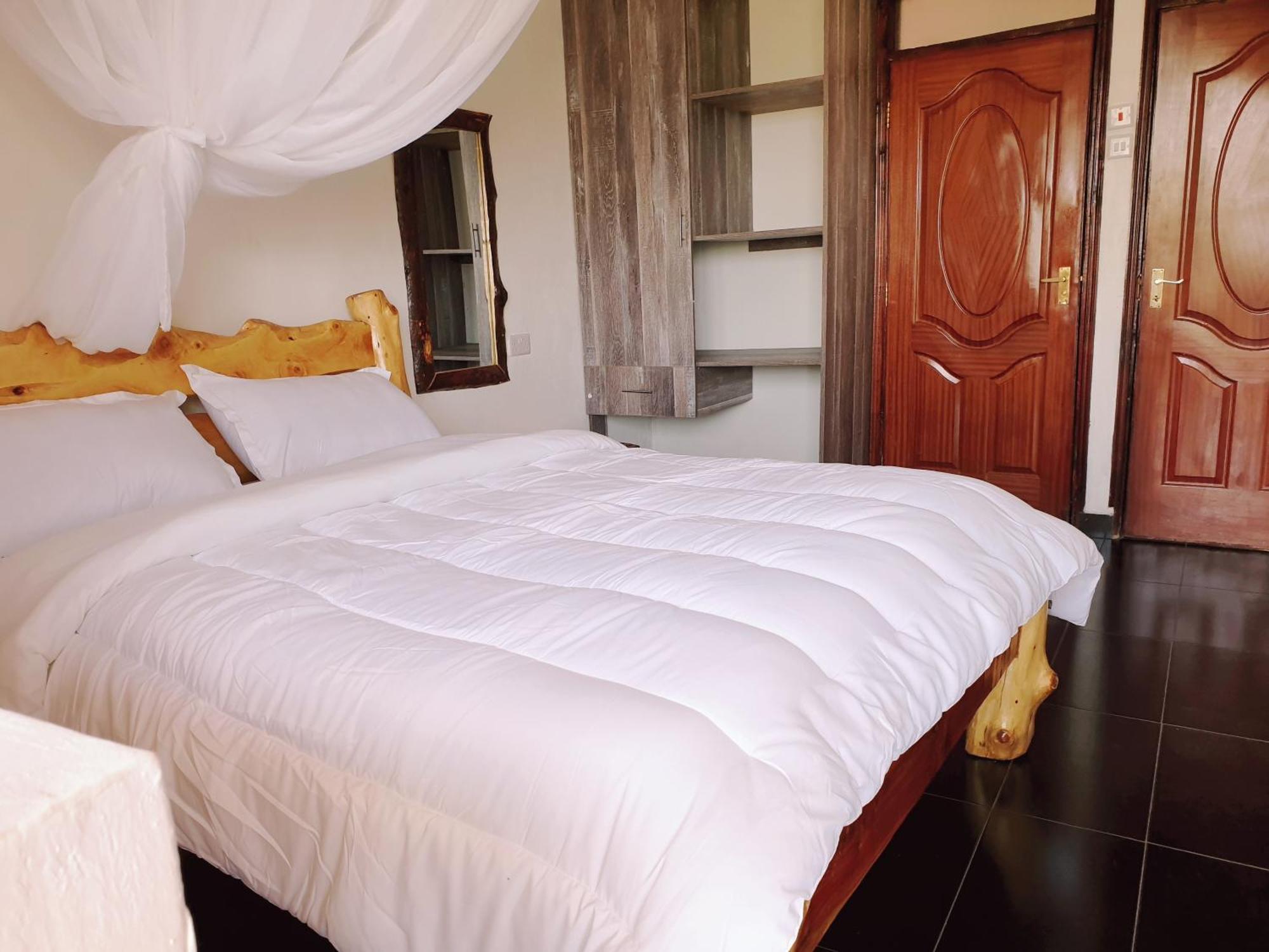 Merinja Guest House Найваша Екстер'єр фото