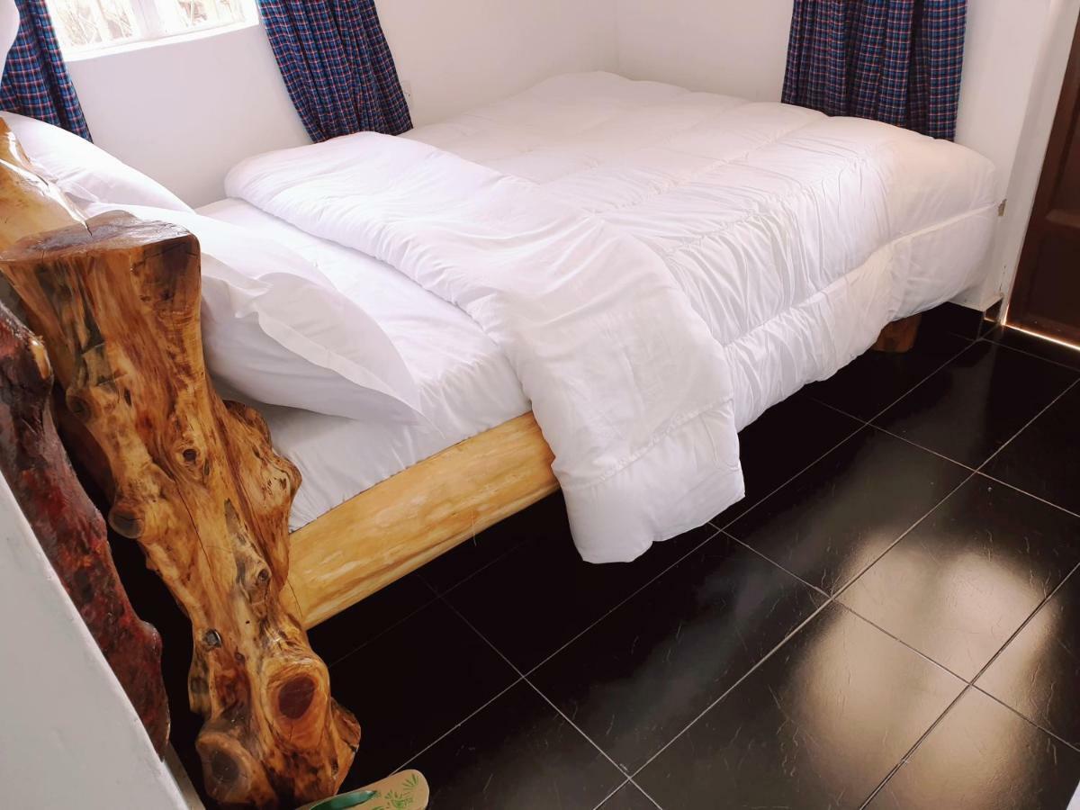 Merinja Guest House Найваша Екстер'єр фото